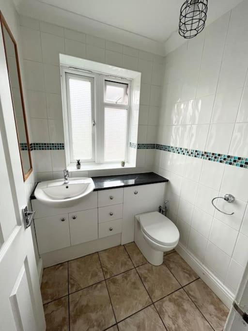Apartament Aprt 10Mins Walk From The Shard! Londyn Zewnętrze zdjęcie