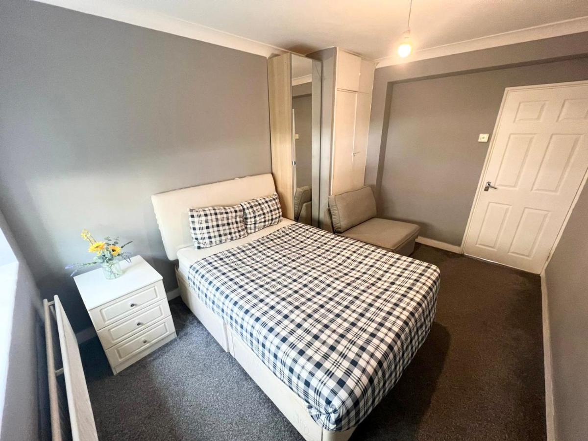 Apartament Aprt 10Mins Walk From The Shard! Londyn Zewnętrze zdjęcie